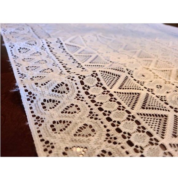 Crocheted Boho Table Runner Bohemian Cottage Farmhouse Decor Decorative Cloth - Picture 6 of 9